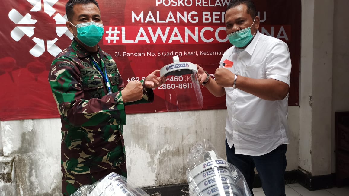 PSSI dan Arema FC bantu 80 Face Shield Bagi Tenaga Medis