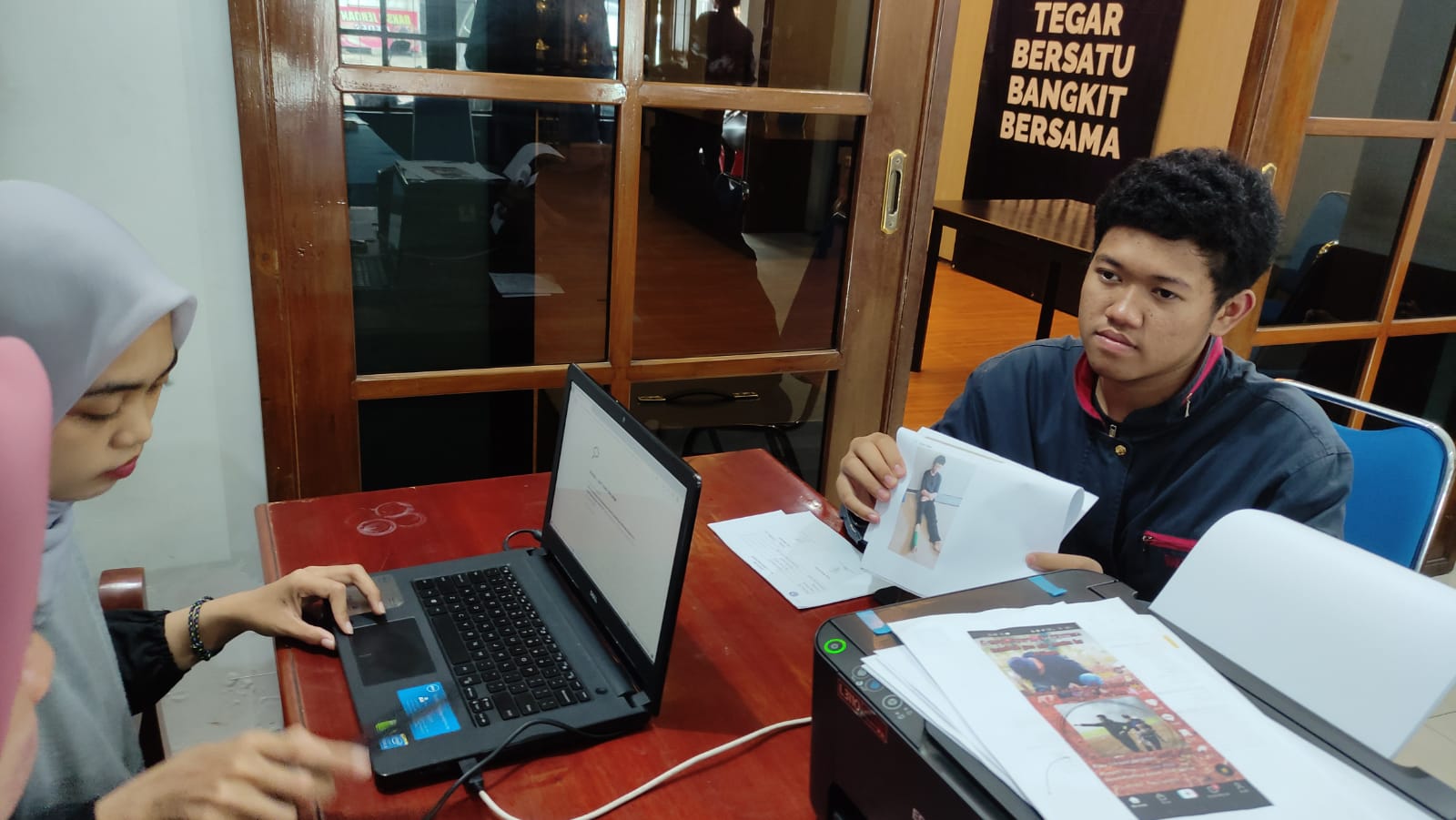 Korban Luka Terbantu Bantuan Crisis Center Arema FC 