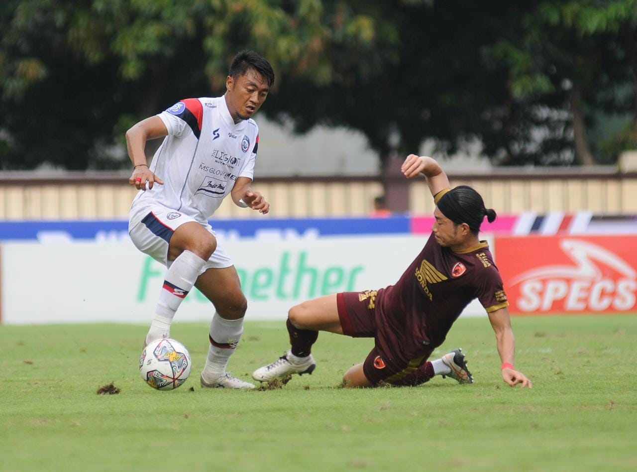 Laga Keras, Arema FC Kalah Tipis dari PSM Makassar 