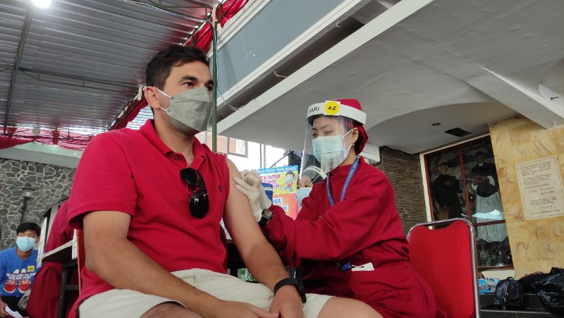 Bersama Pemain Lengkapi Vaksinasi, Eduardo Almeida Optimis Masa Depan Sepak Bola Indonesia