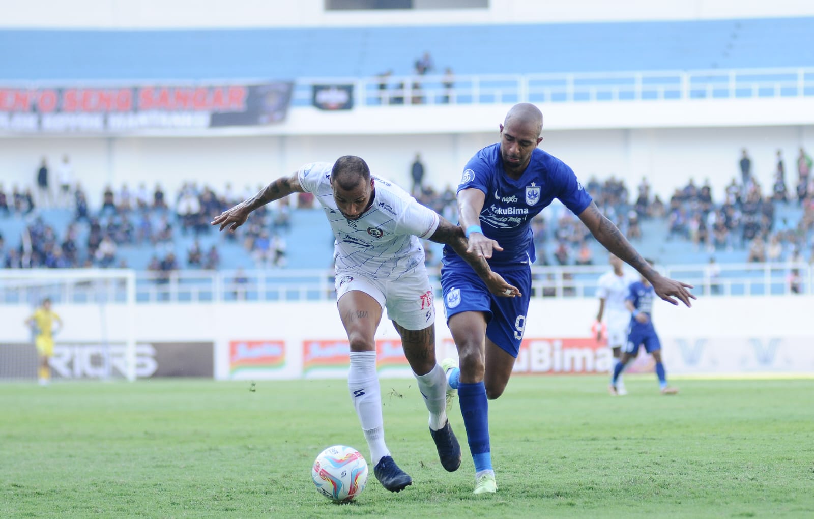  Belum Bisa  Lepas Hasil Negatif